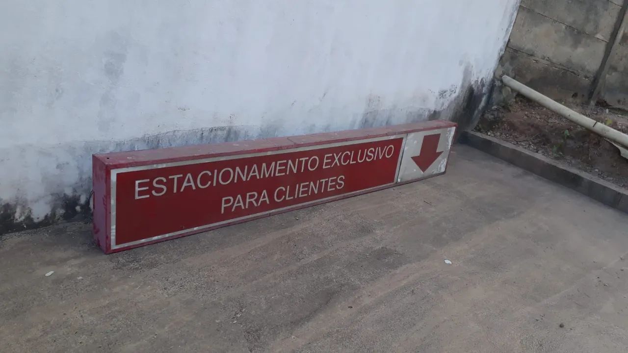 Vendo  placa para loja ou estacionamento  - Foto 4