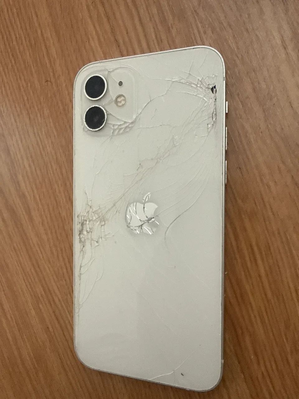iPhone 12 - Foto 2