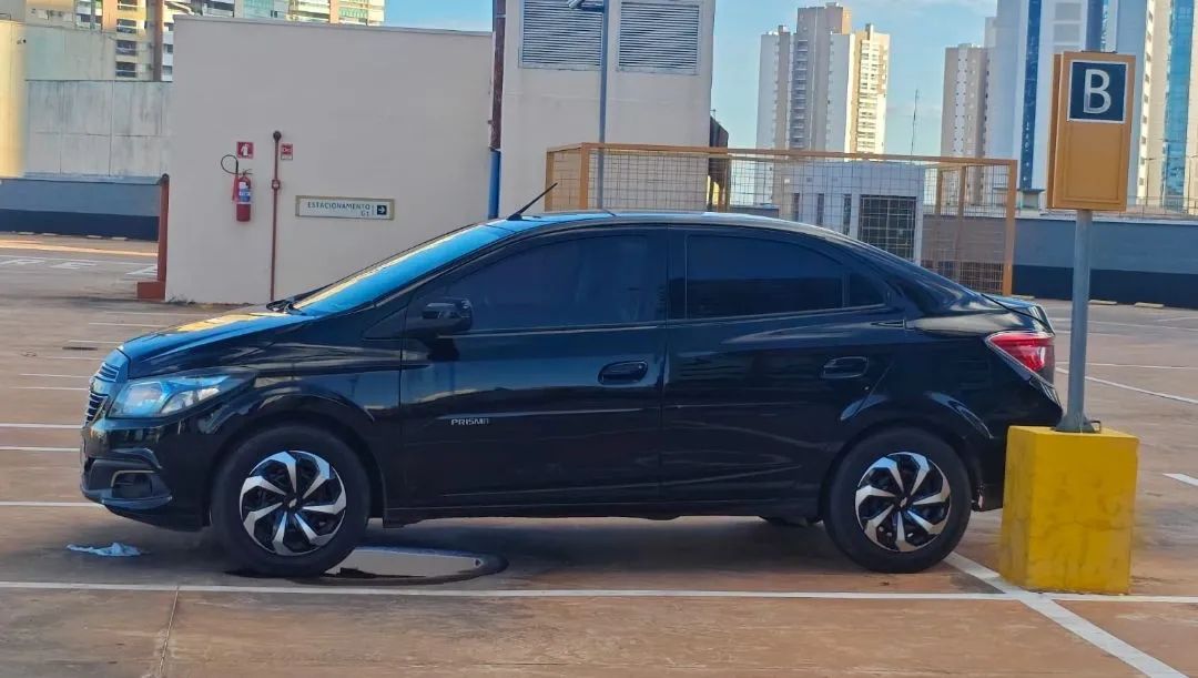Chevrolet Prisma 2015