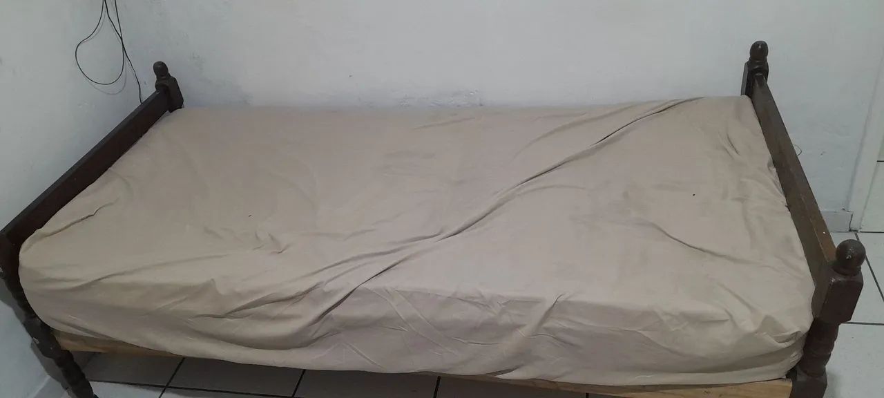 Cama de solteiro