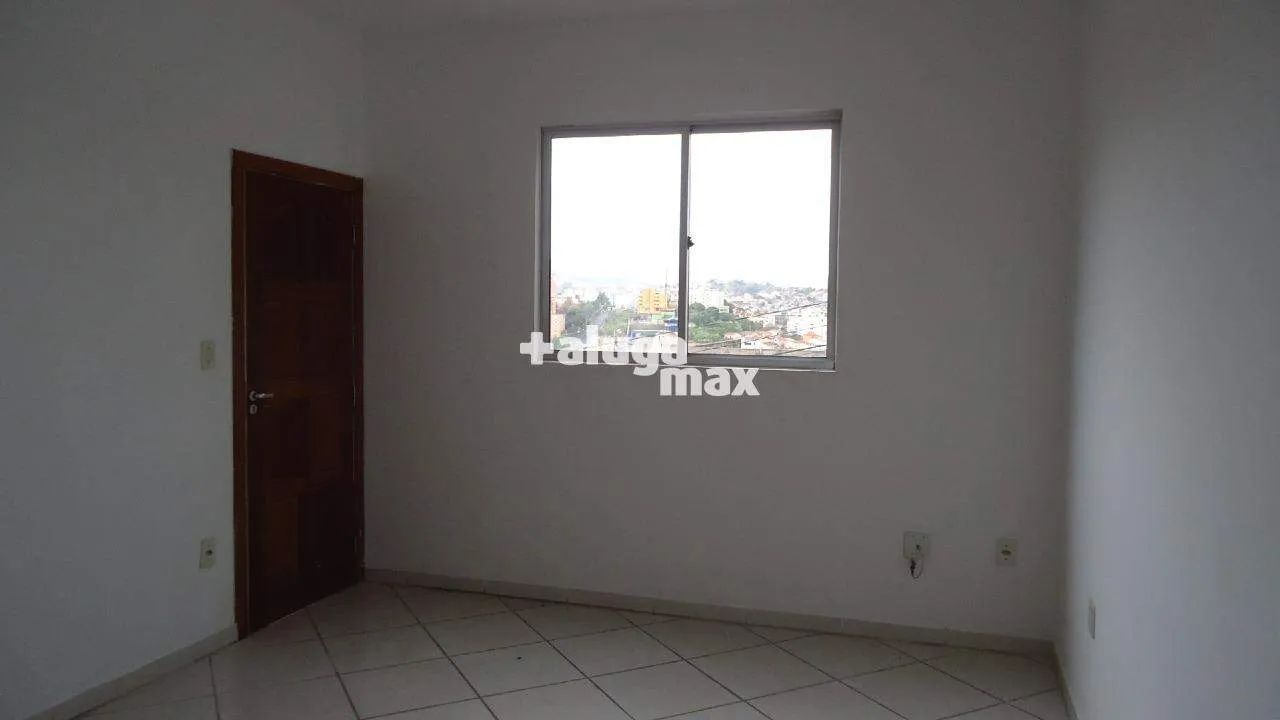 Apartamento de dois quartos com garagem - Foto 4