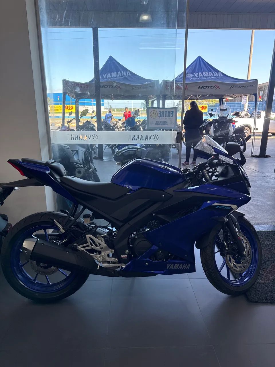 R15 
