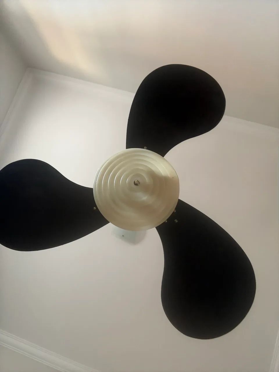 Ventilador de teto com luminária  - Foto 3