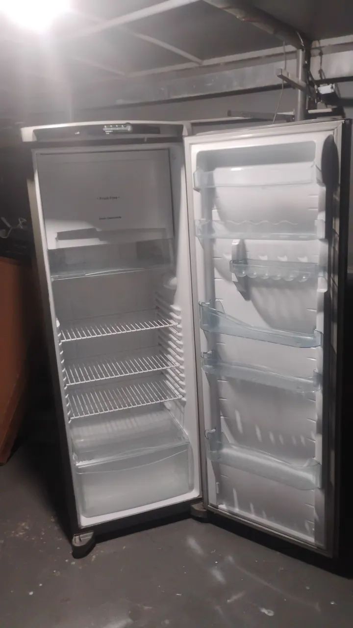 Vendo  geladeira  - Foto 4