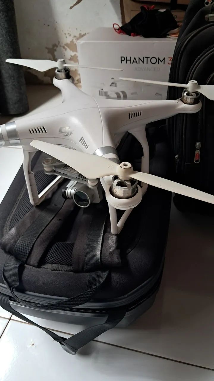 Drone phantom clássico DJI 