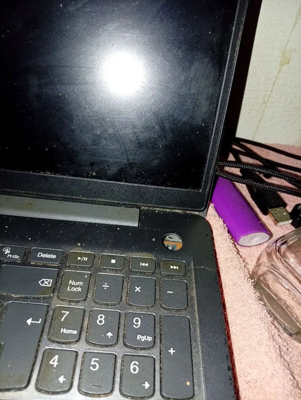 Notebook Ideapad 3 com defeito na tela - Foto 5