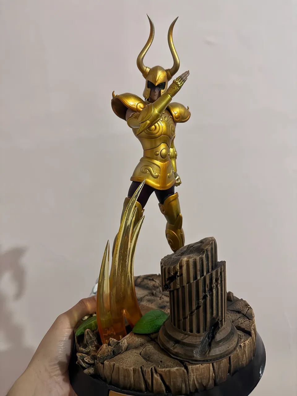 estatua cavaleiros do zodiaco 