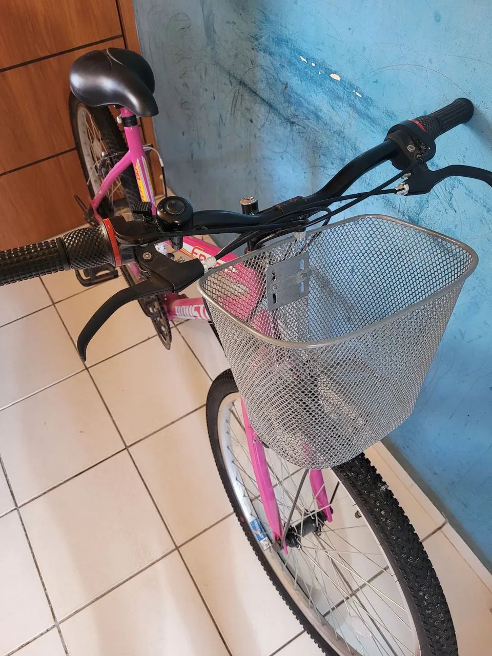 Bicicleta Aro 26 Houston Rosa Com Cesta Feminina - Foto 3
