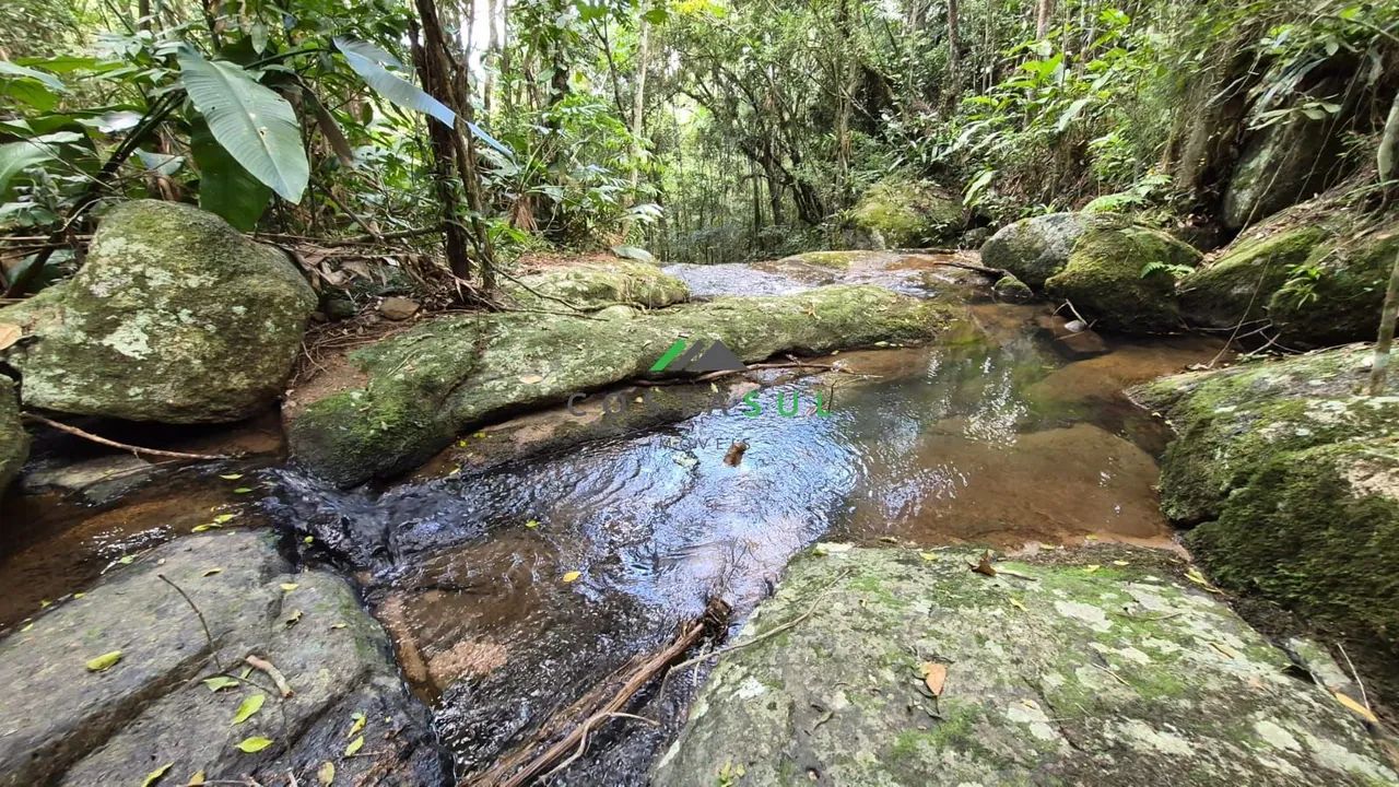 Terreno com Cachoeira à Venda no Bairro Ressacada  Garopaba/SC