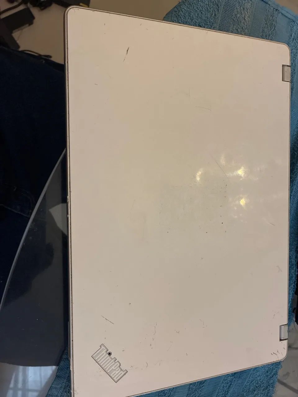 Vendo notebook Thinkpad  Edge defeito