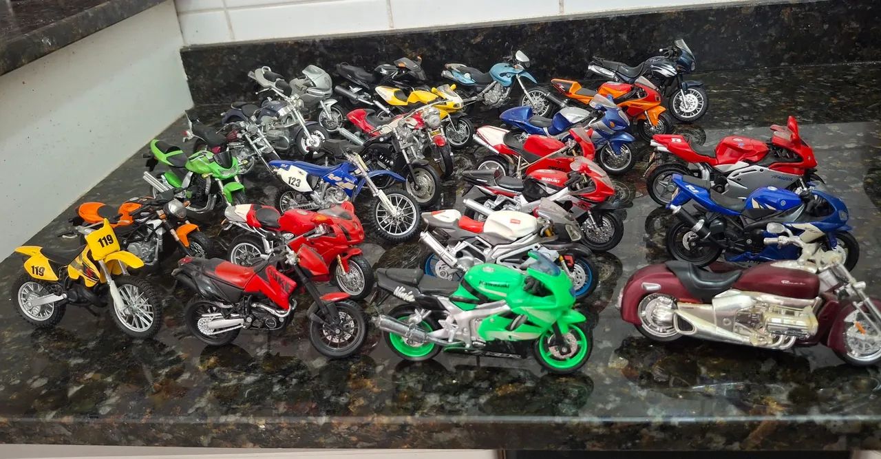 Miniaturas de motos (unidade) - Foto 5