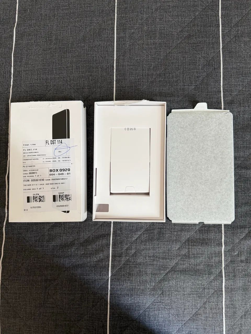 Vendo tablet Samsung A11 64G e 4GB RAM, nunca usado 1.300