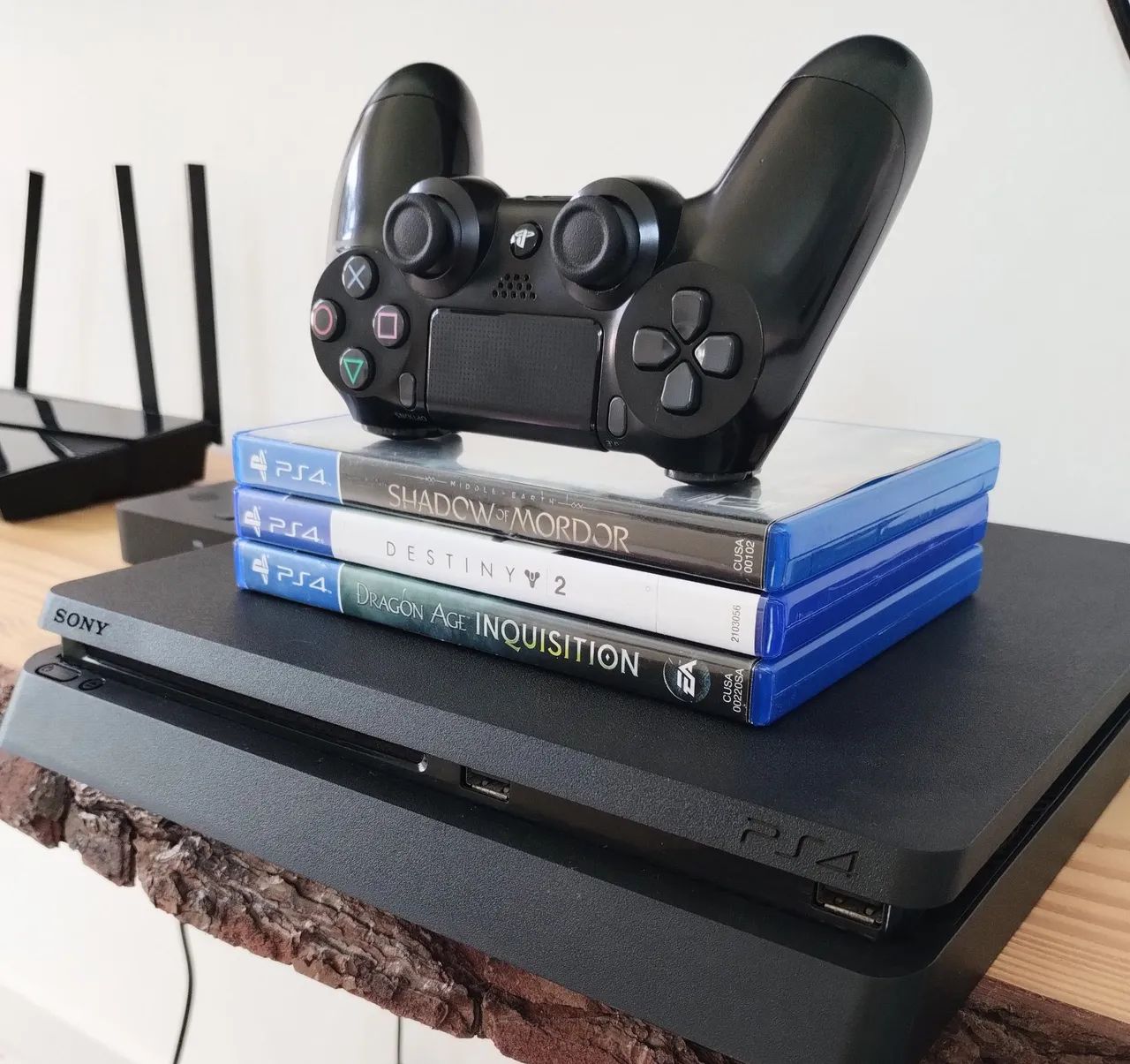 Playstation 4 slim com 3 jogos - Foto 4