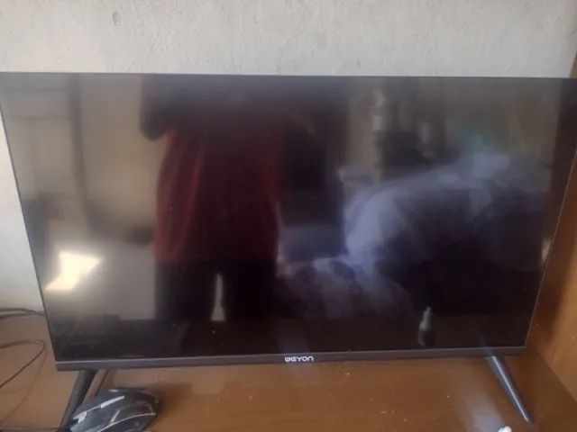 Vendo tv 32 polegadas nova 3 meses de uso zerada