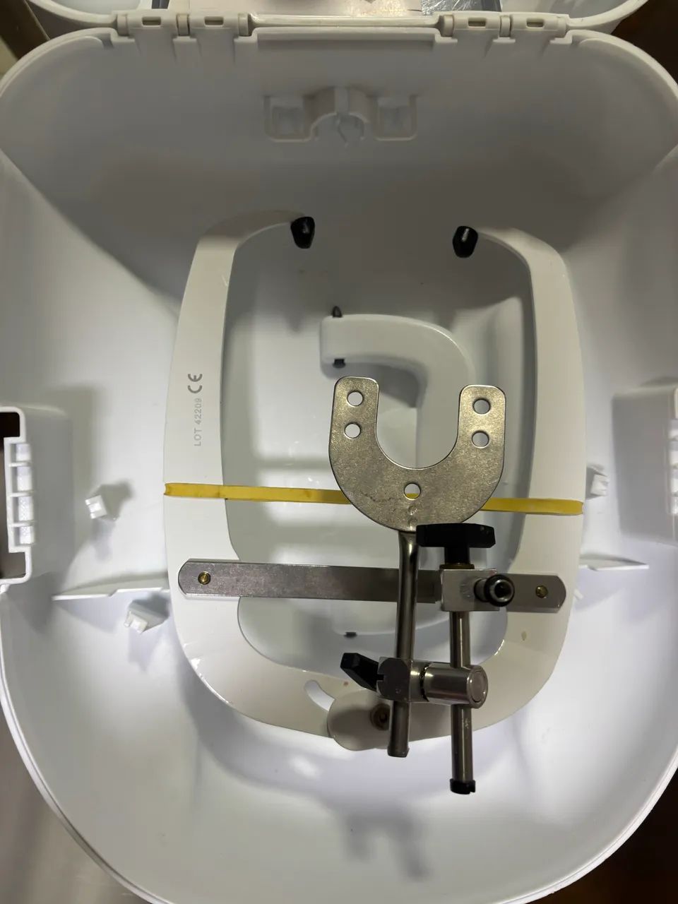 Articulador bioart 4000-S  com arco e mesa 