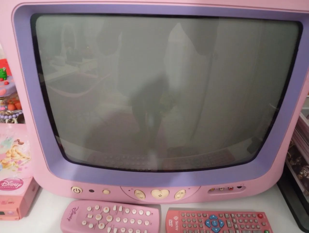 Vendo tv da Disney com dvd Léia o anúncio 