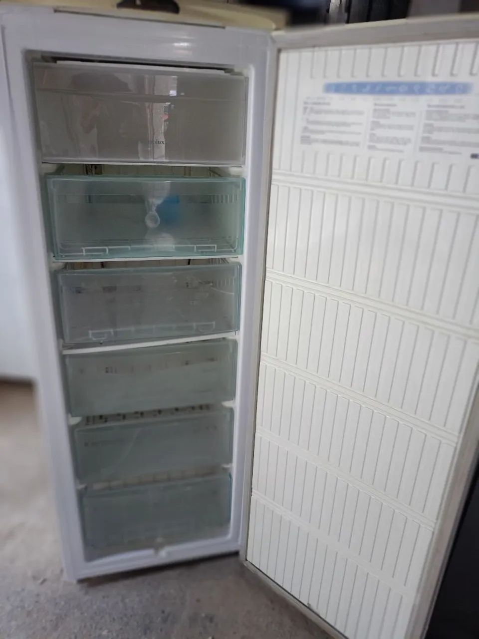 Freezer Eletrolux F21 - Foto 2