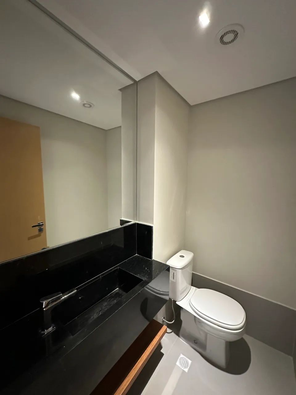 FINEST BUENO - Semi Mobiliado - Foto 3