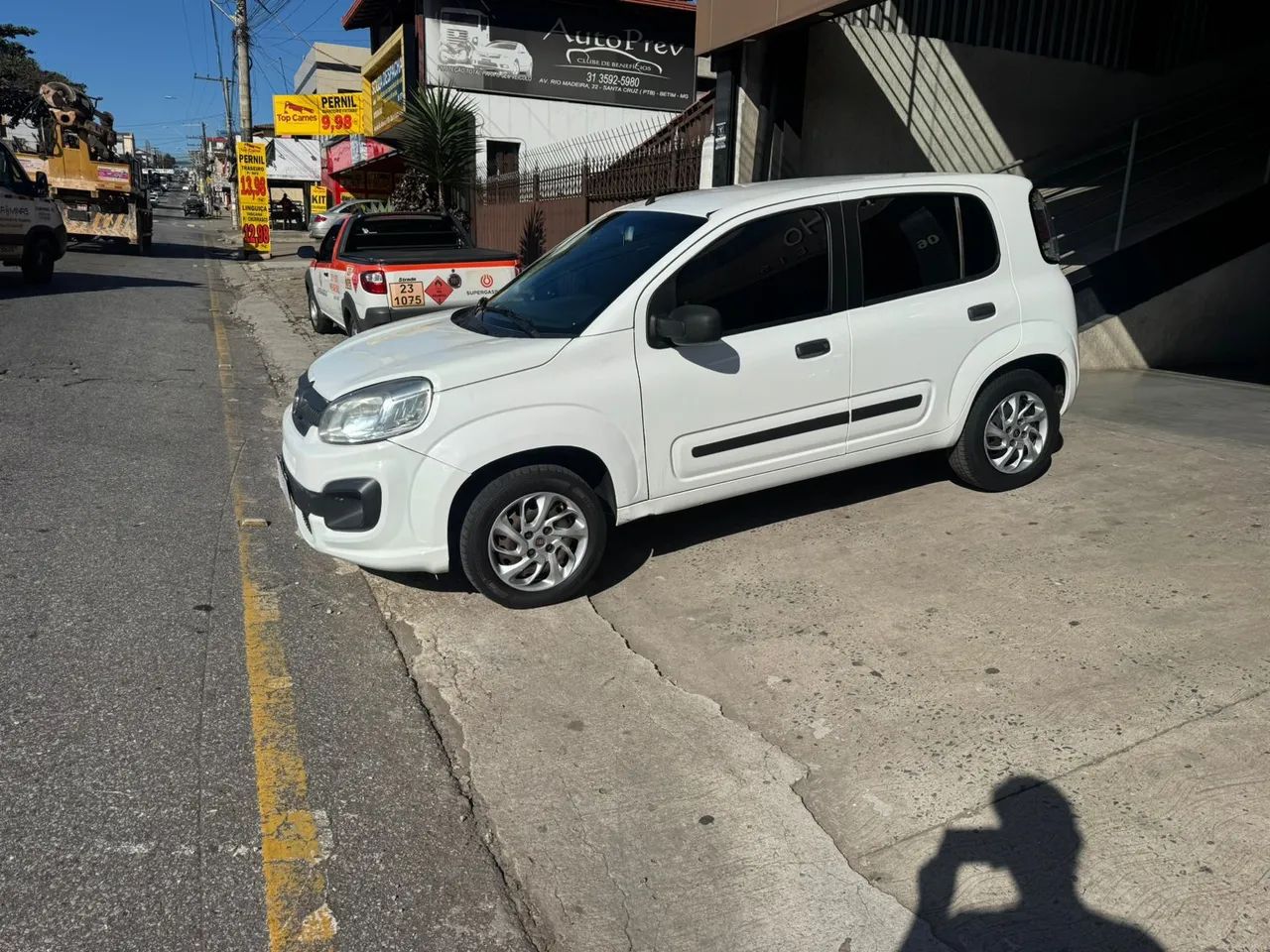 Fiat Uno Attractive 1.0 Flex 6V 5P 2017