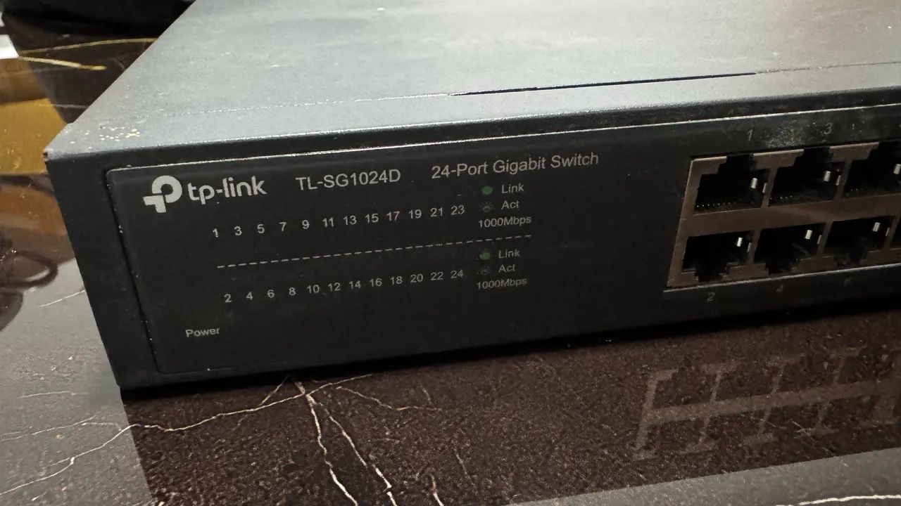 Switch TP-LINK SG1924D - Foto 2