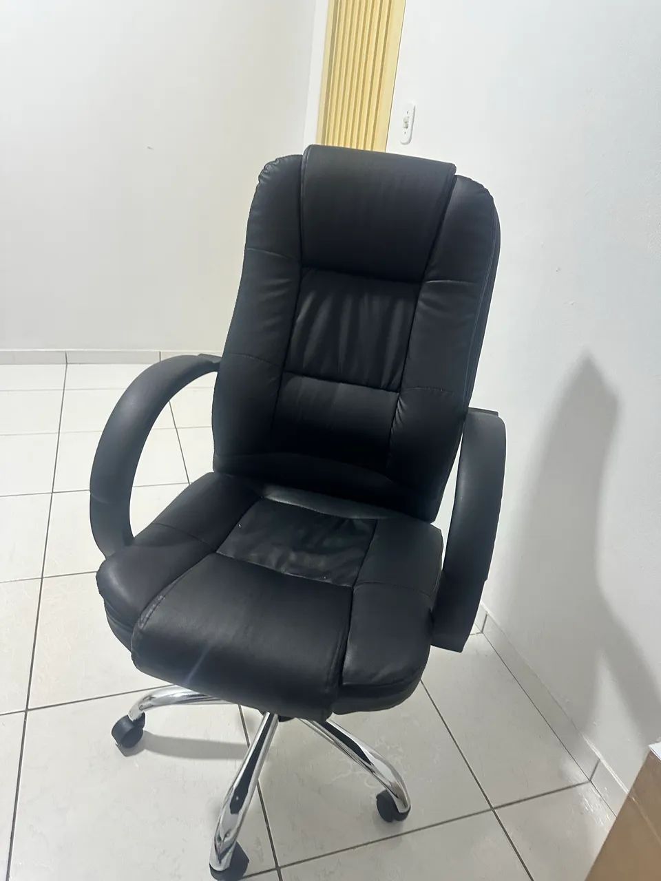 Cadeira de escritório - Foto 2