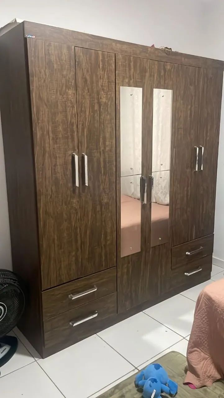 Guarda roupa