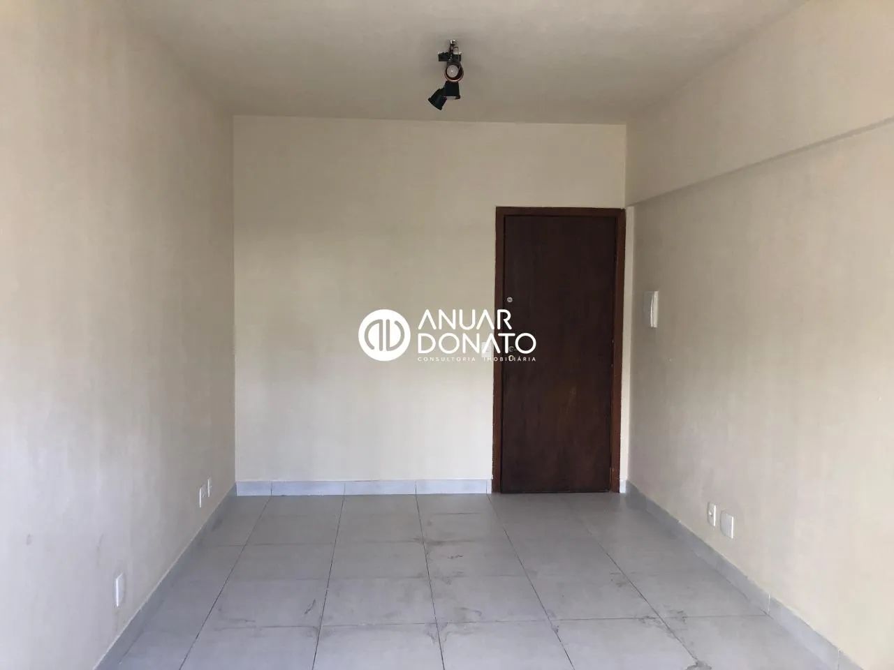 Funcionários - Sala(s) à venda na Anuar Donato - Foto 3