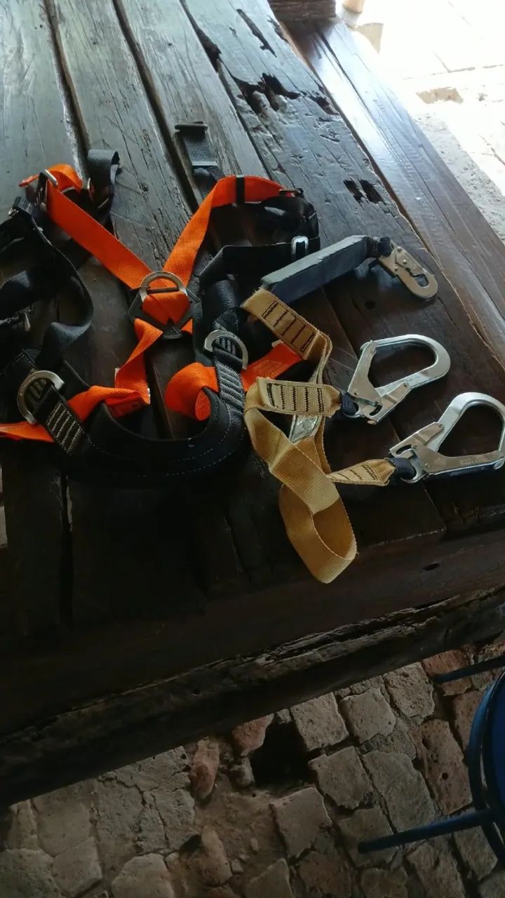 Cinto de Segurança com Talabarte.