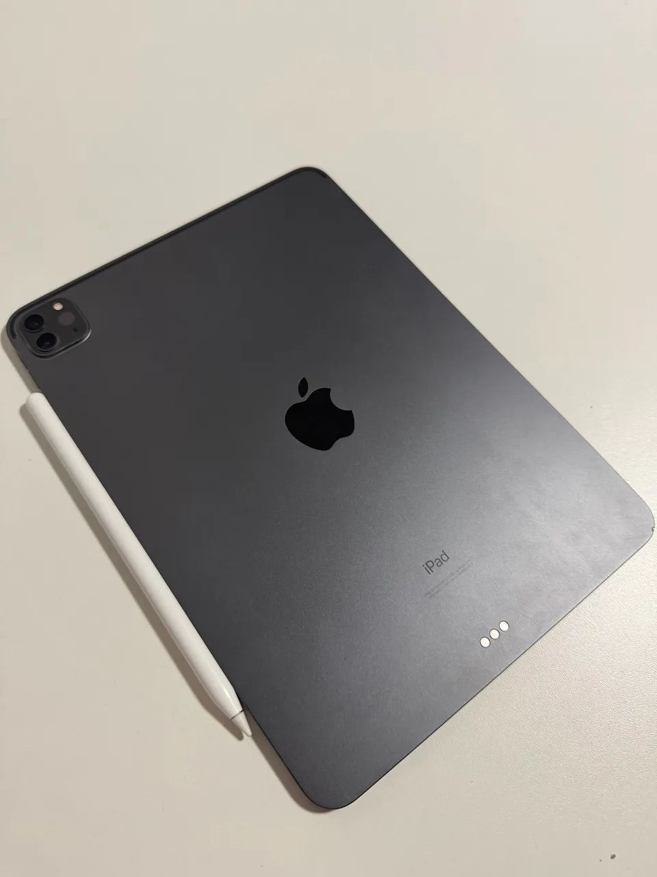 IPAD PRO 11 INCH M1 256G + Apple Pencil 2ª Geração  - Foto 4