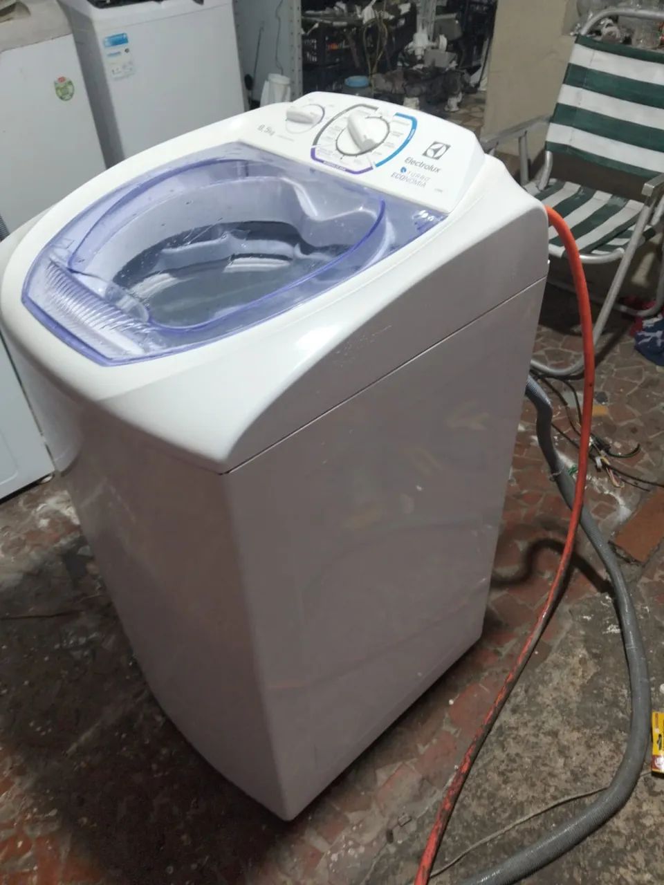 MÁQUINA DE LAVAR ROUPAS ELECTROLUX 8,5KG - Foto 4
