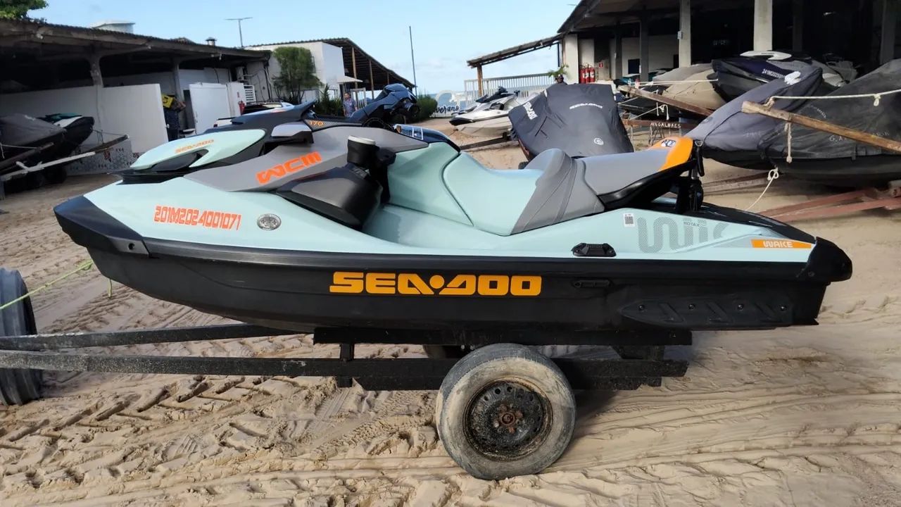 JET SKI SEA-DOO WAKE 170 ? 2024 - Foto 2