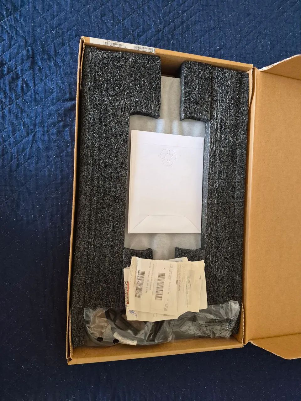 Samsung Book  - Foto 2