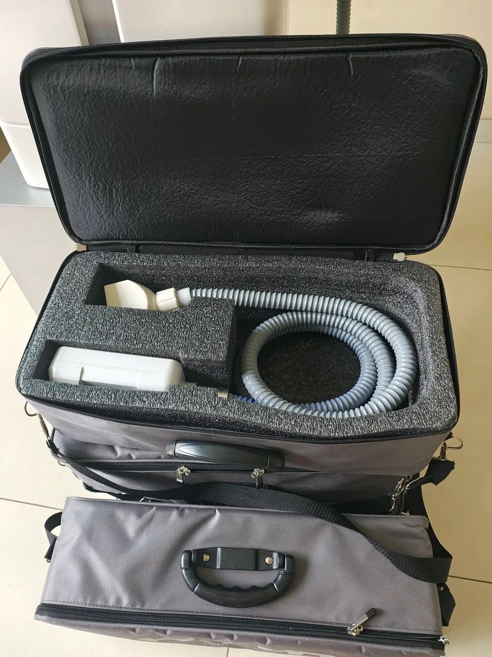 Criolipólise CriUSculpt HTM Completa + Ultrassom + Aplicadores Placa e Facial + Rack - Foto 2