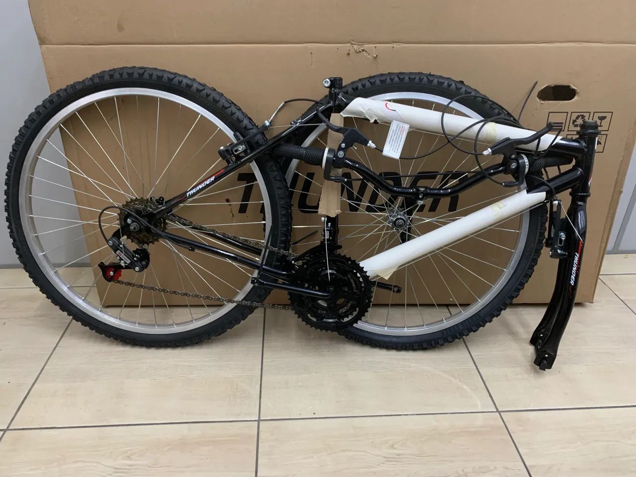 Bicicleta Track Bikes Thunder Aro 26 18 Marchas