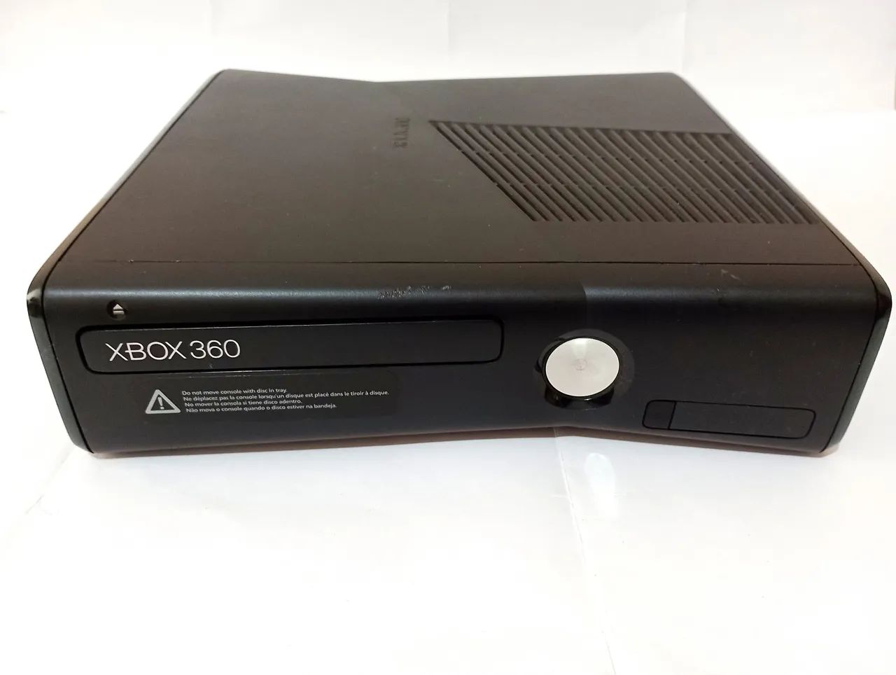 Xbox 360 slim com defeito