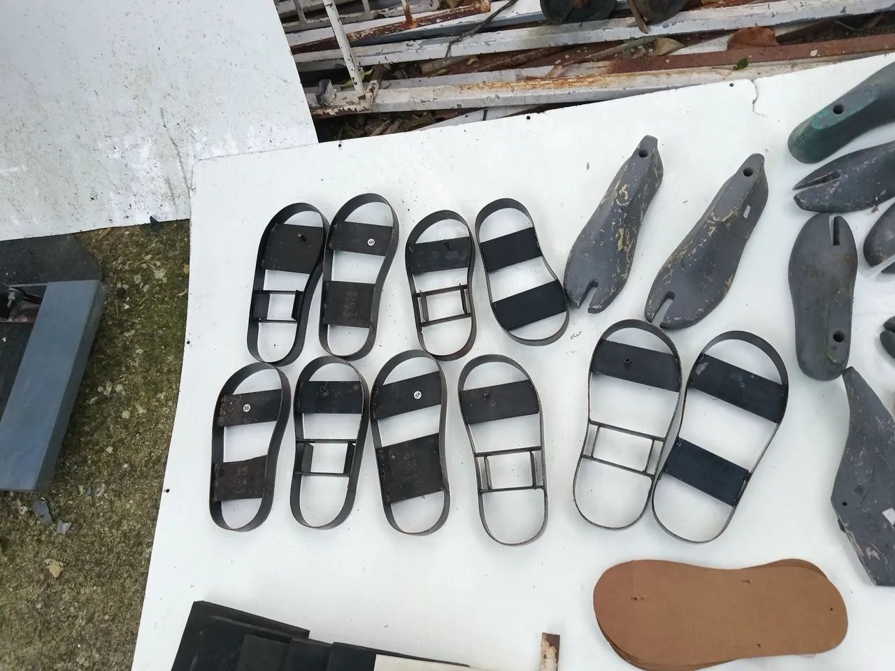 MÁQUINA DE CHINELO + FACAS E ACESSÓRIOS  - Foto 4