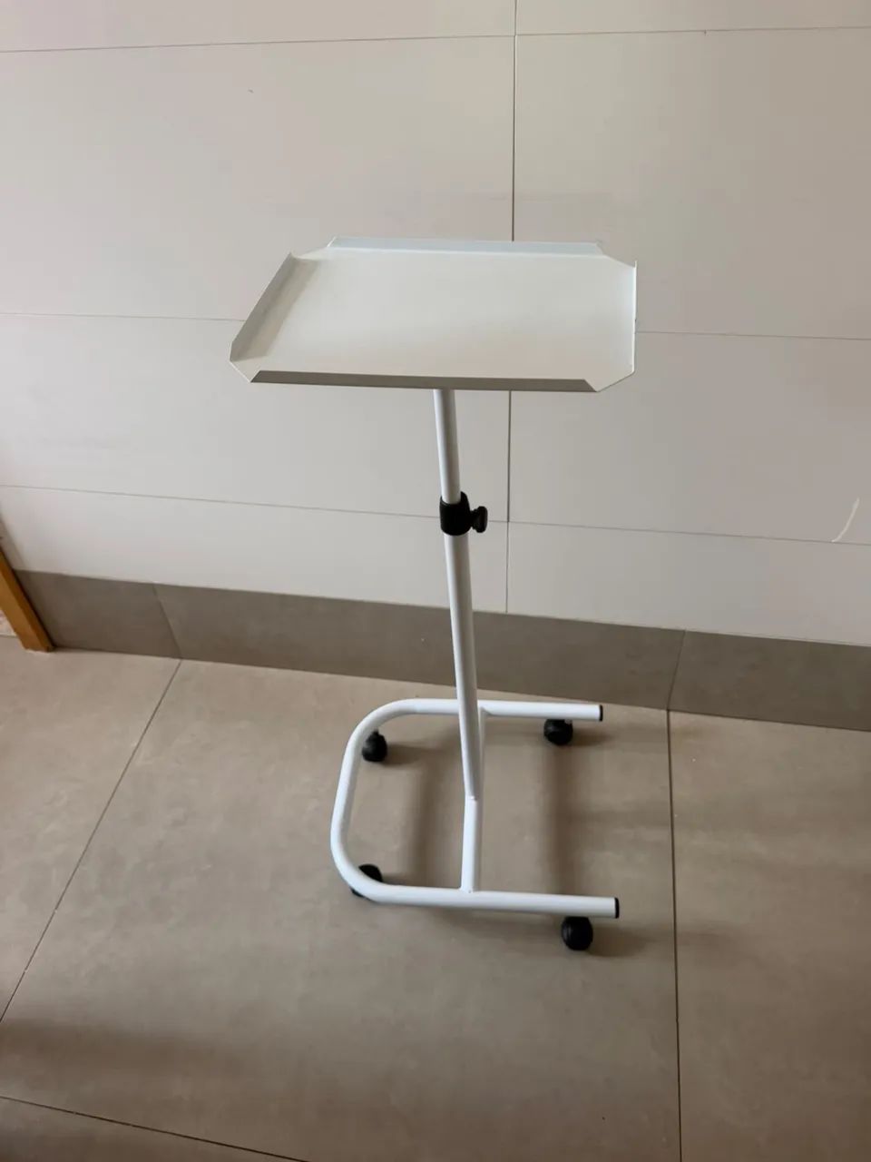 Mesa auxiliar 