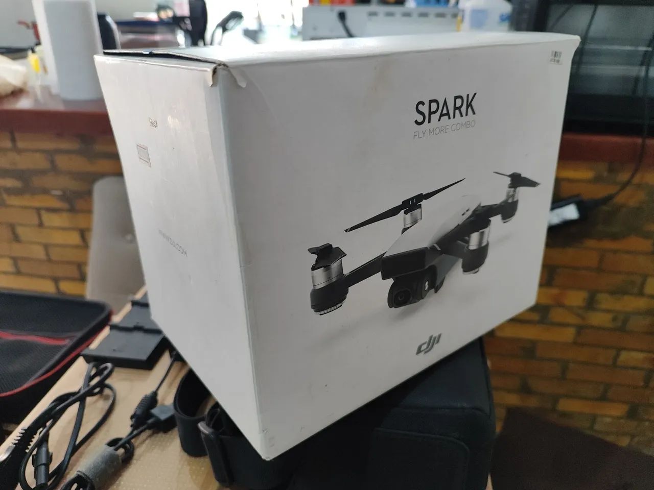DJI SPARK FLY MORE COMBO ? KIT COMPLETO + 2 BATERIAS + CONTROLE +