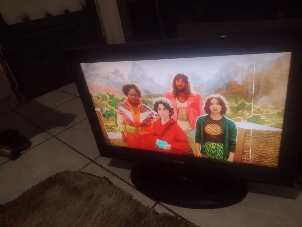 Vendo TV Philco 24 polegadas LCD - Foto 3