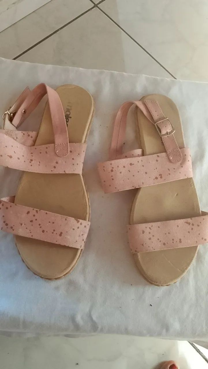 Roupas femininas para brechor incluindo sapatos,bolsas.vestidos festas Dia a dia  - Foto 4