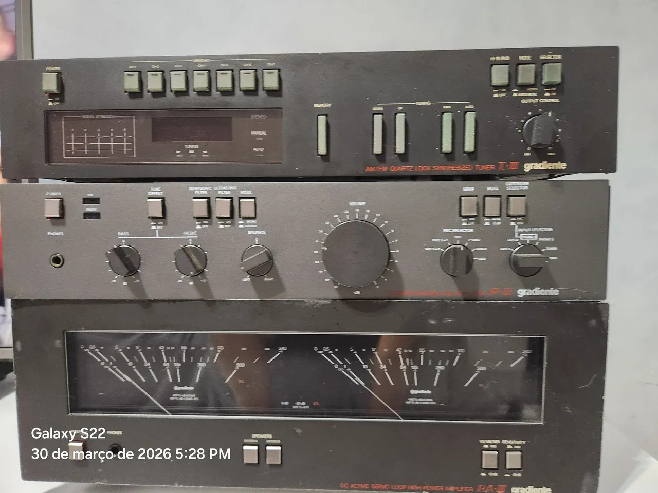 Panasonic AG-W1 - VCR Profissional Hi-Fi Multissistema