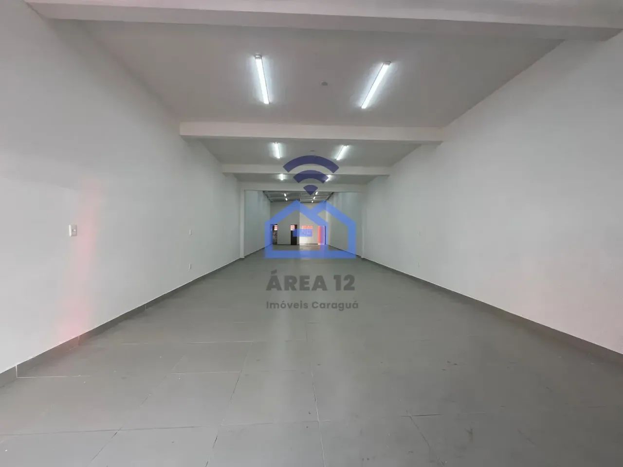 Sala para locação, Centro, Caraguatatuba, SP