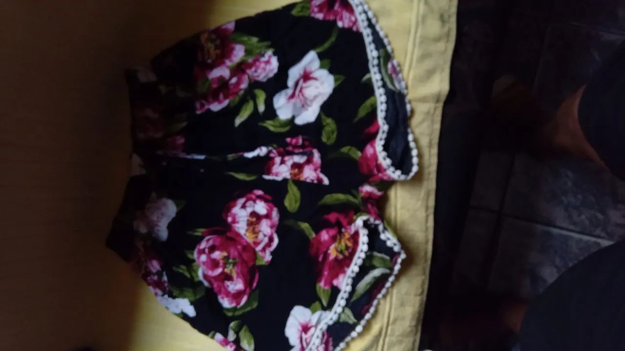 LOTE DE SHORTS COM 4 - Foto 5