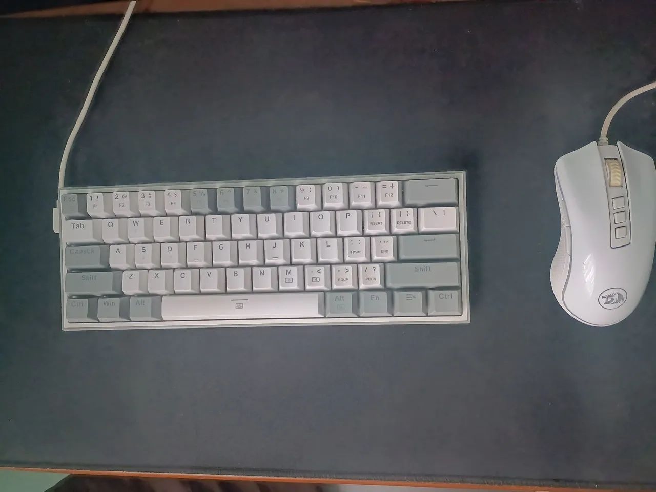 Kit teclado e mouse semi novos  - Foto 4