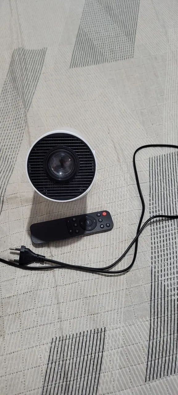 Projetor HY300 Com Android 