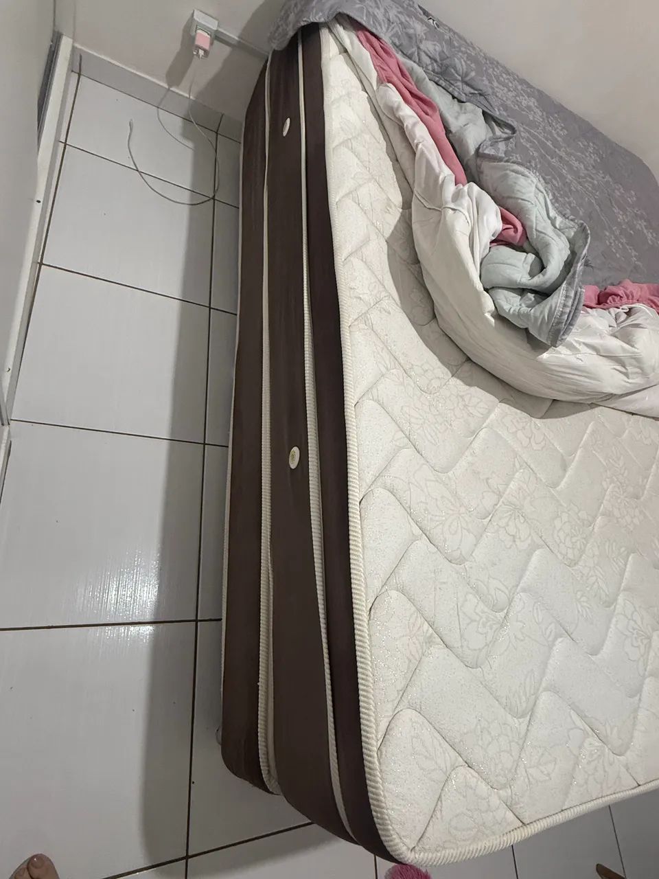 Cama box queen + colchão + massageador  - Foto 3