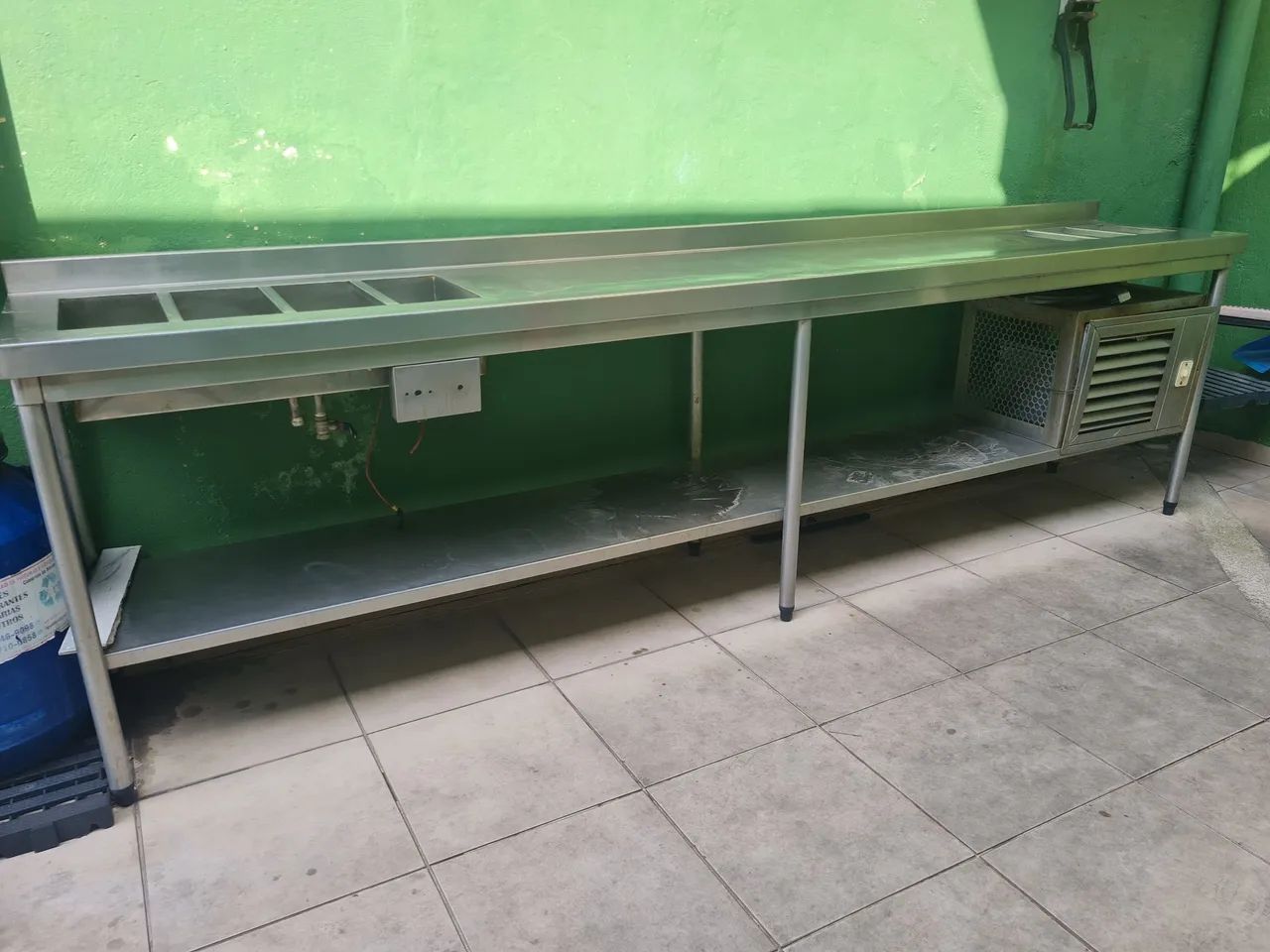 Mesa inox de 3x0,50m