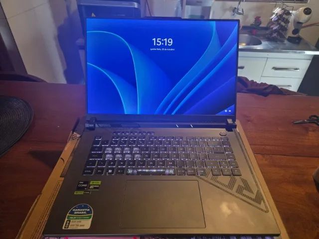 Notebook Gamer ASUS ROG Strix G16 i9 RTX 4060 32GB RAM - Foto 3
