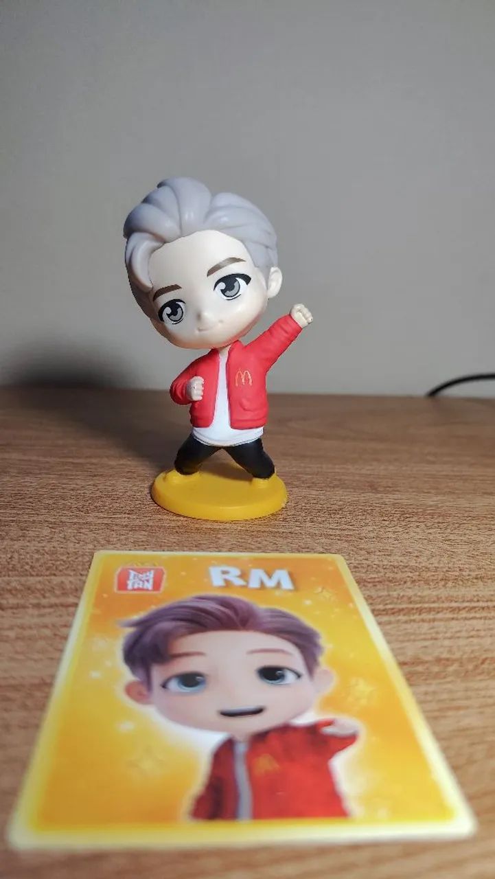 RM - Boneco BTS