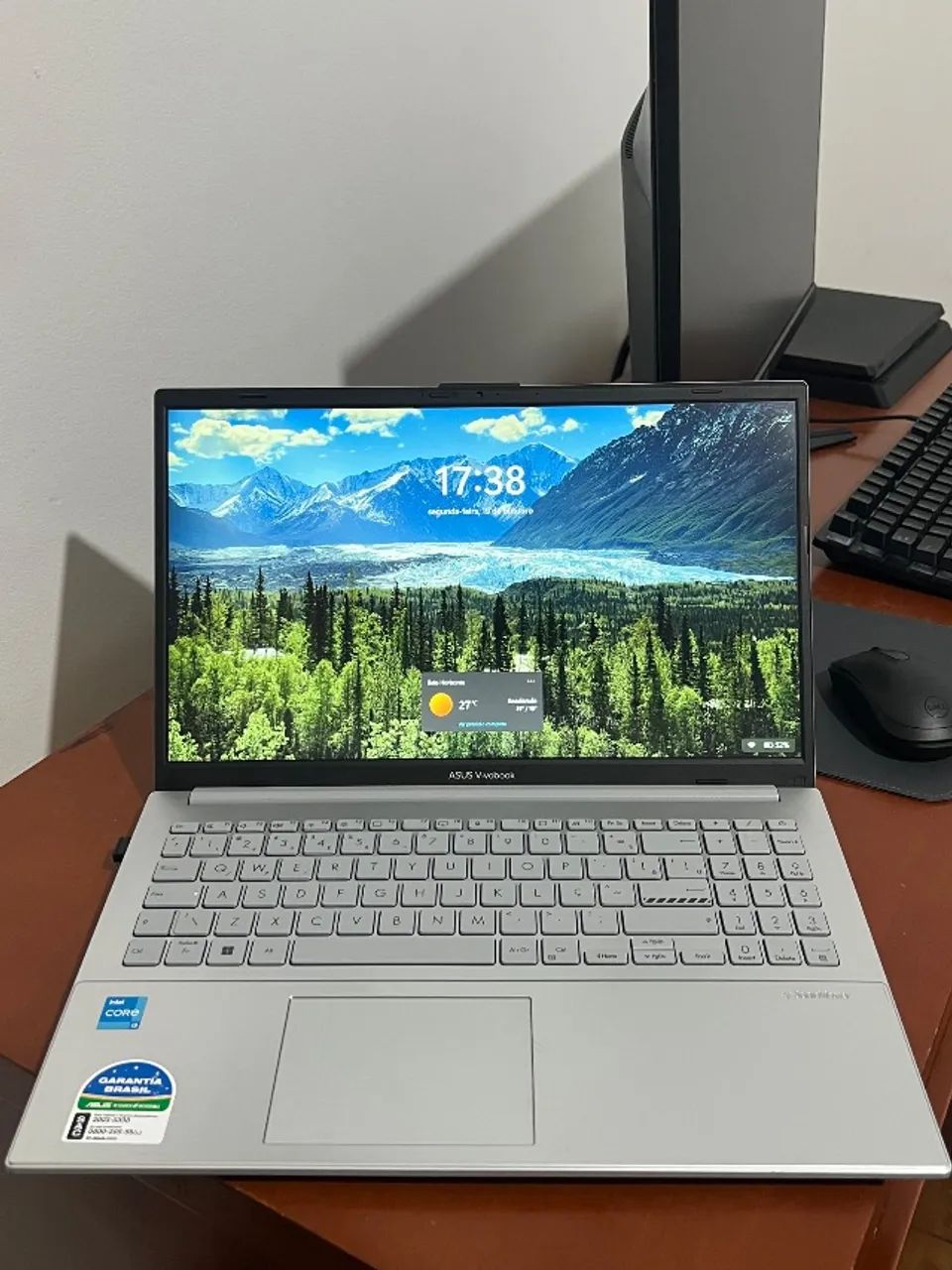 Notebook Asus VivaBook impecável  - Foto 4
